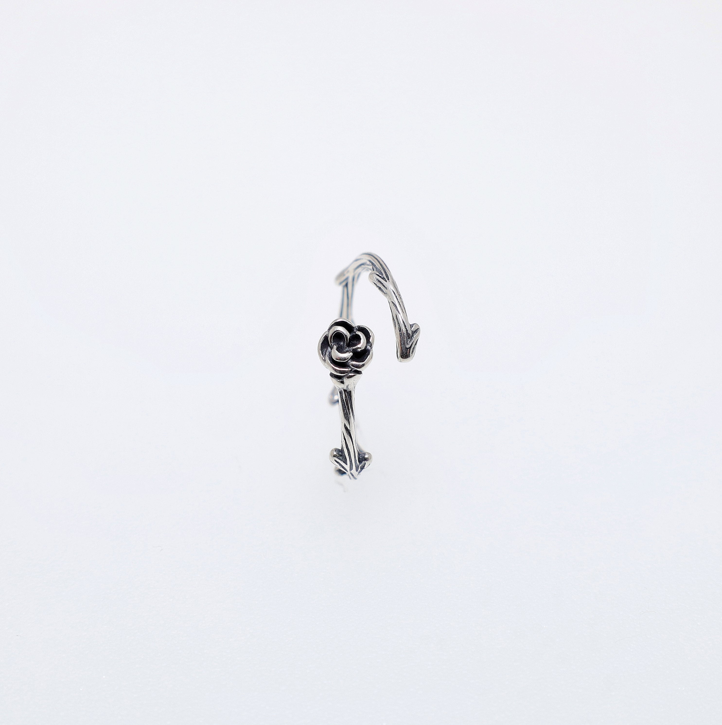 Thorn Rose Silver Ring