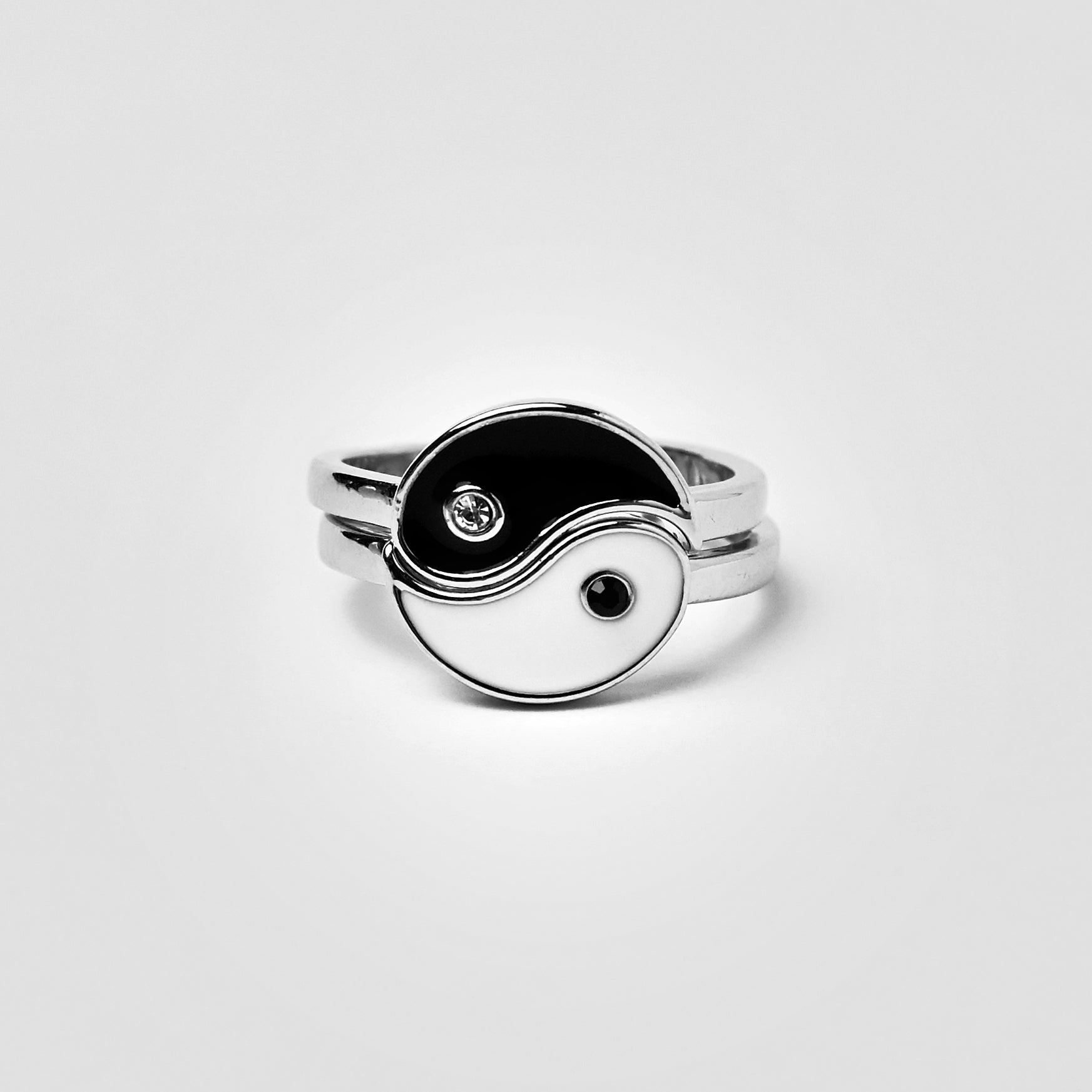 Tai Chi Yin Yang Black and White Couple Ring