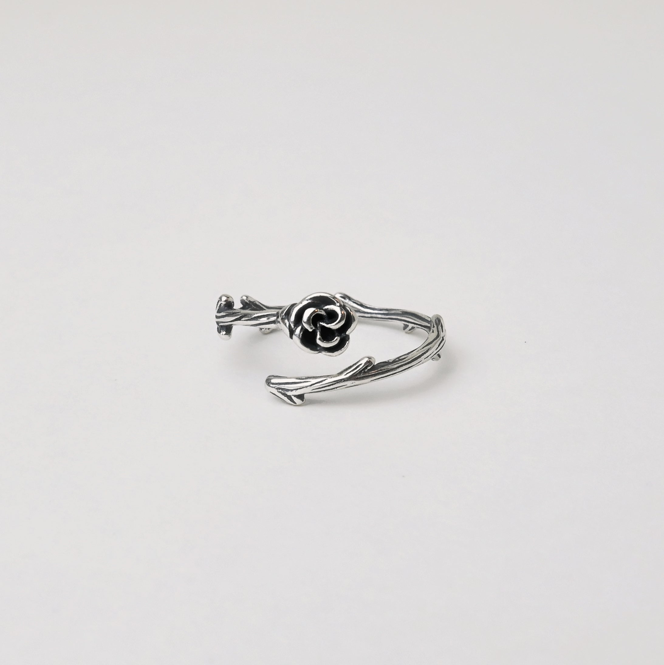 Thorn Rose Silver Ring