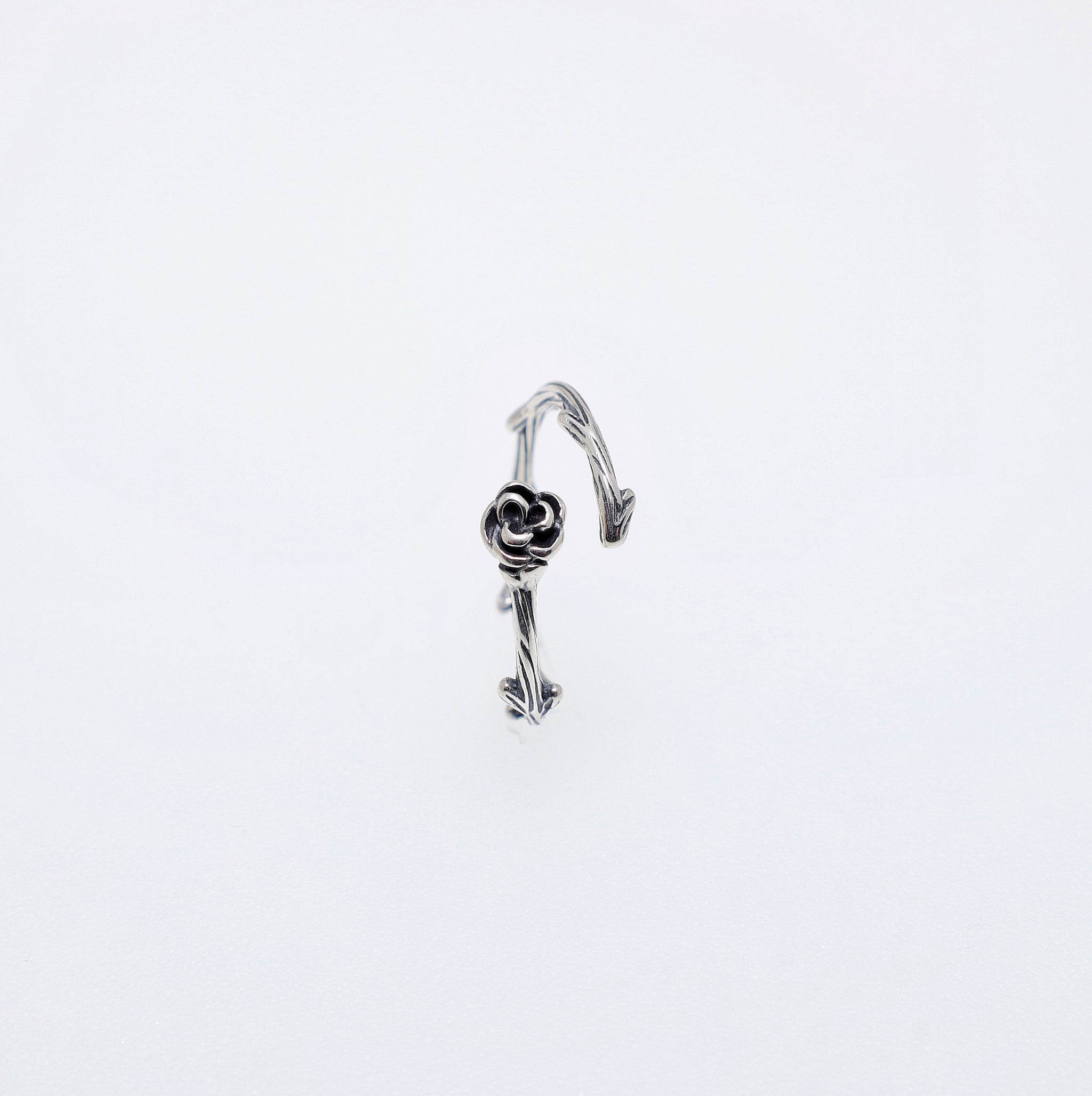 Thorn Rose Silver Ring